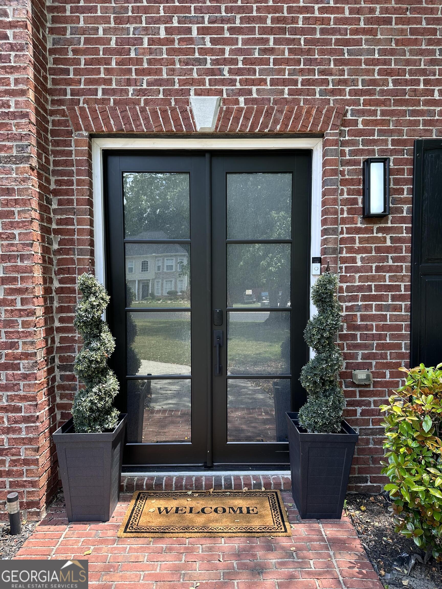 405 Caxton Court Southwest South Fulton, GA 30331 - Photo 2 of 25