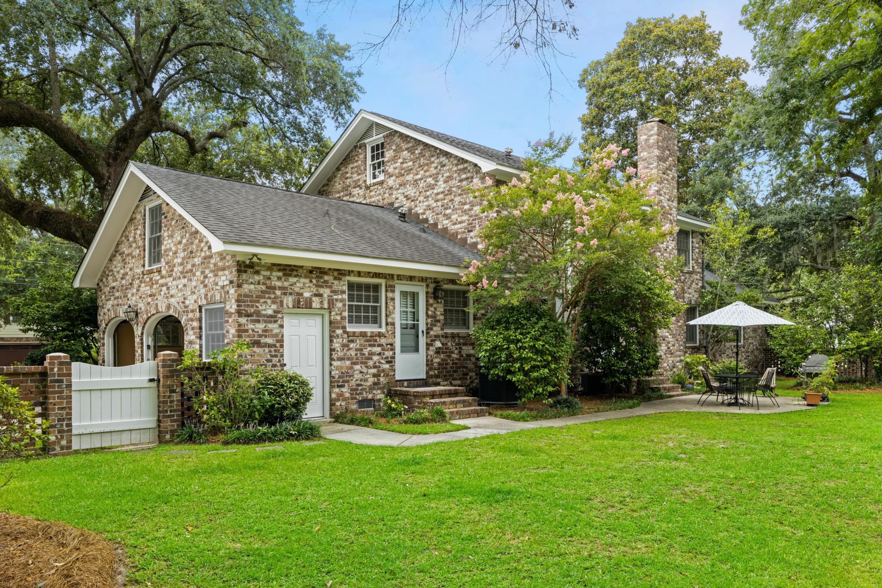 134 Manchester Road Charleston, SC 29407 - Photo 30 of 35 Rear