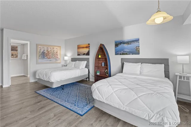 $400,000 | 216 Bent Shadow Lane, Osage Beach, MO 65065