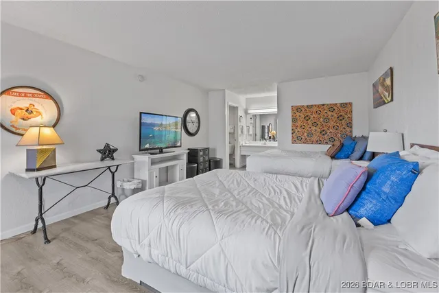 $400,000 | 216 Bent Shadow Lane, Osage Beach, MO 65065