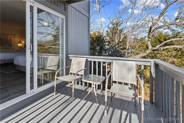 $400,000 | 216 Bent Shadow Lane, Osage Beach, MO 65065