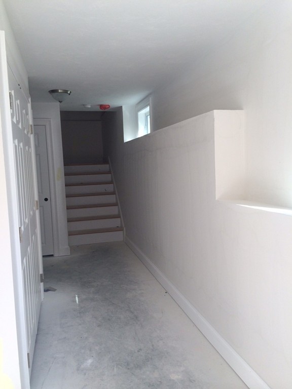 50 Willow Road Ayer, MA 01432 - Photo 4 of 9 Gallery Image 4