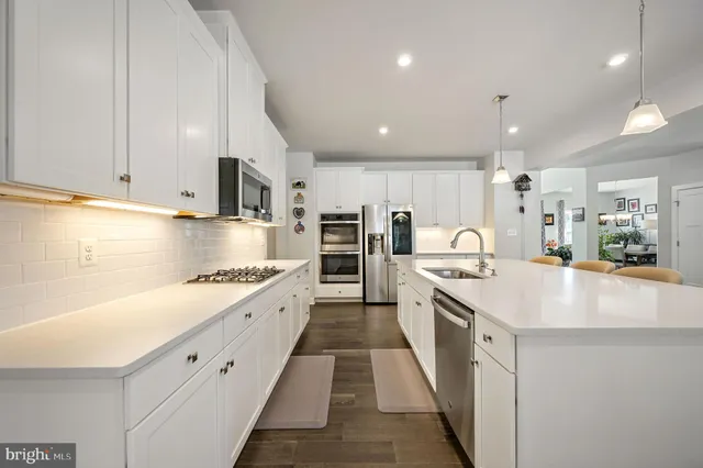 $950,000 | 95 Hempstead Drive, Newark, DE 19702