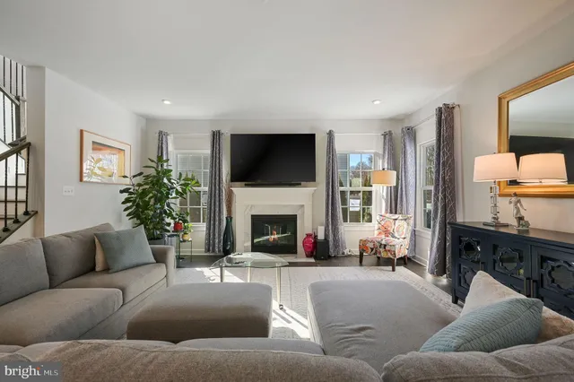 $950,000 | 95 Hempstead Drive, Newark, DE 19702