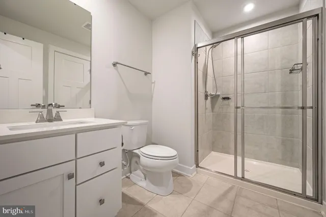 $950,000 | 95 Hempstead Drive, Newark, DE 19702