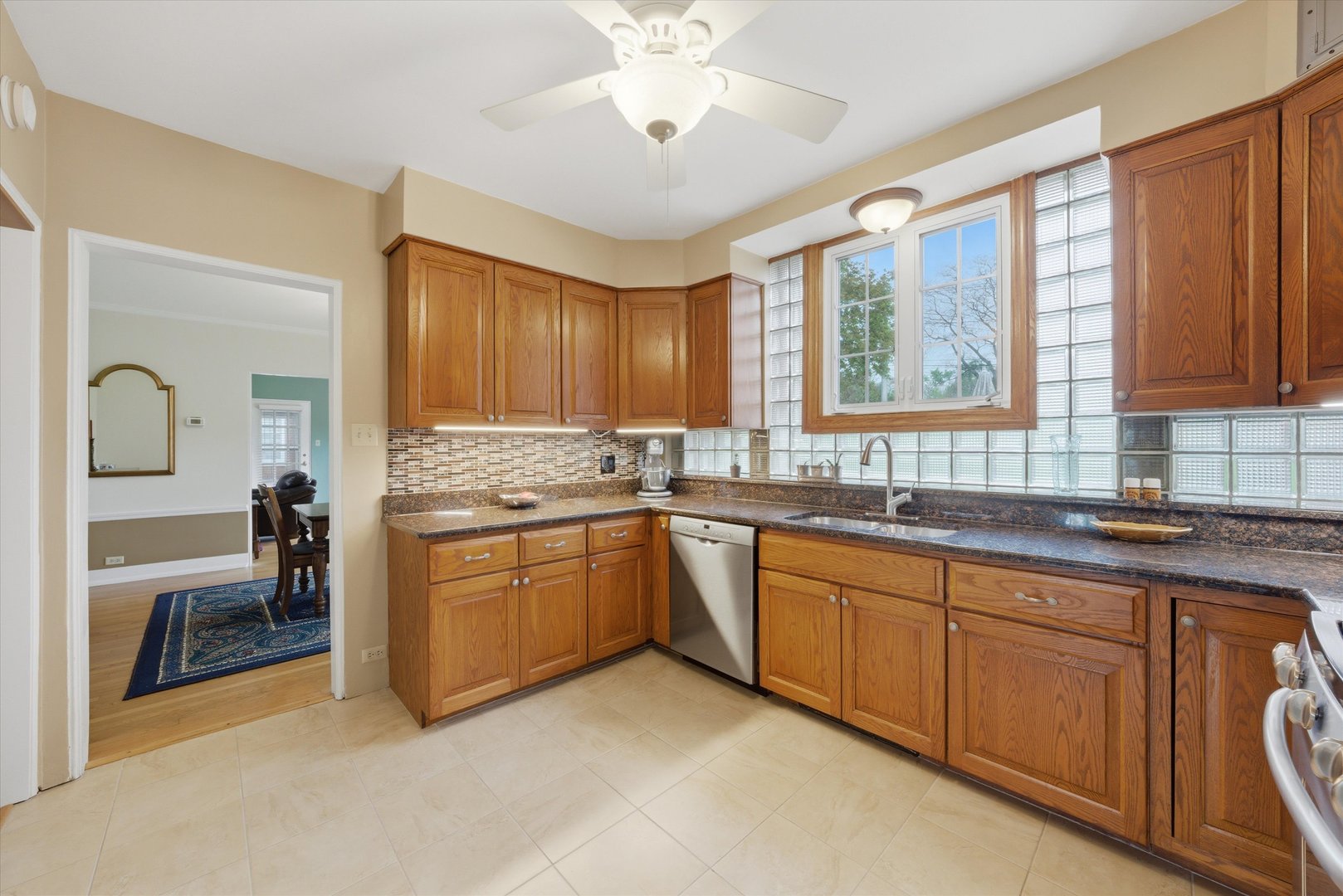 213 Country Club Road Chicago Heights, IL 60411 - Photo 11 of 47 Gallery Image 11