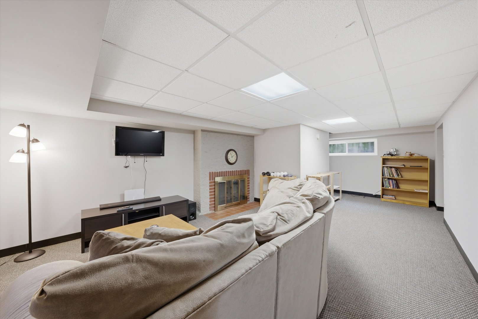 213 Country Club Road Chicago Heights, IL 60411 - Photo 35 of 47 Gallery Image 35