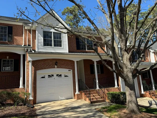 $1,995 | 5324 Goldenglow Way, Raleigh, NC 27606