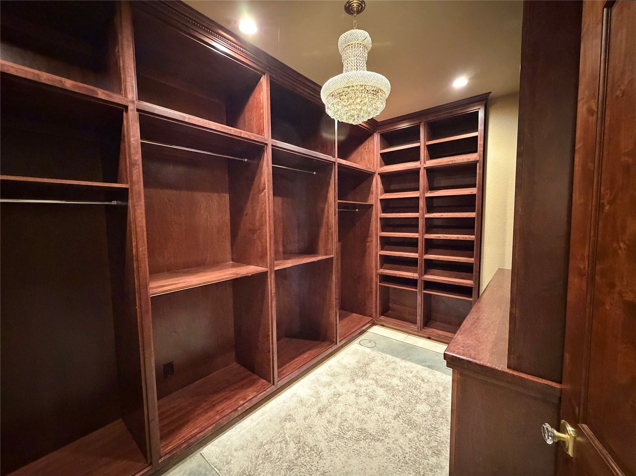 903 Chenango Ranch Drive Angleton, TX 77515 - Photo 16 of 49 Gallery Image 16