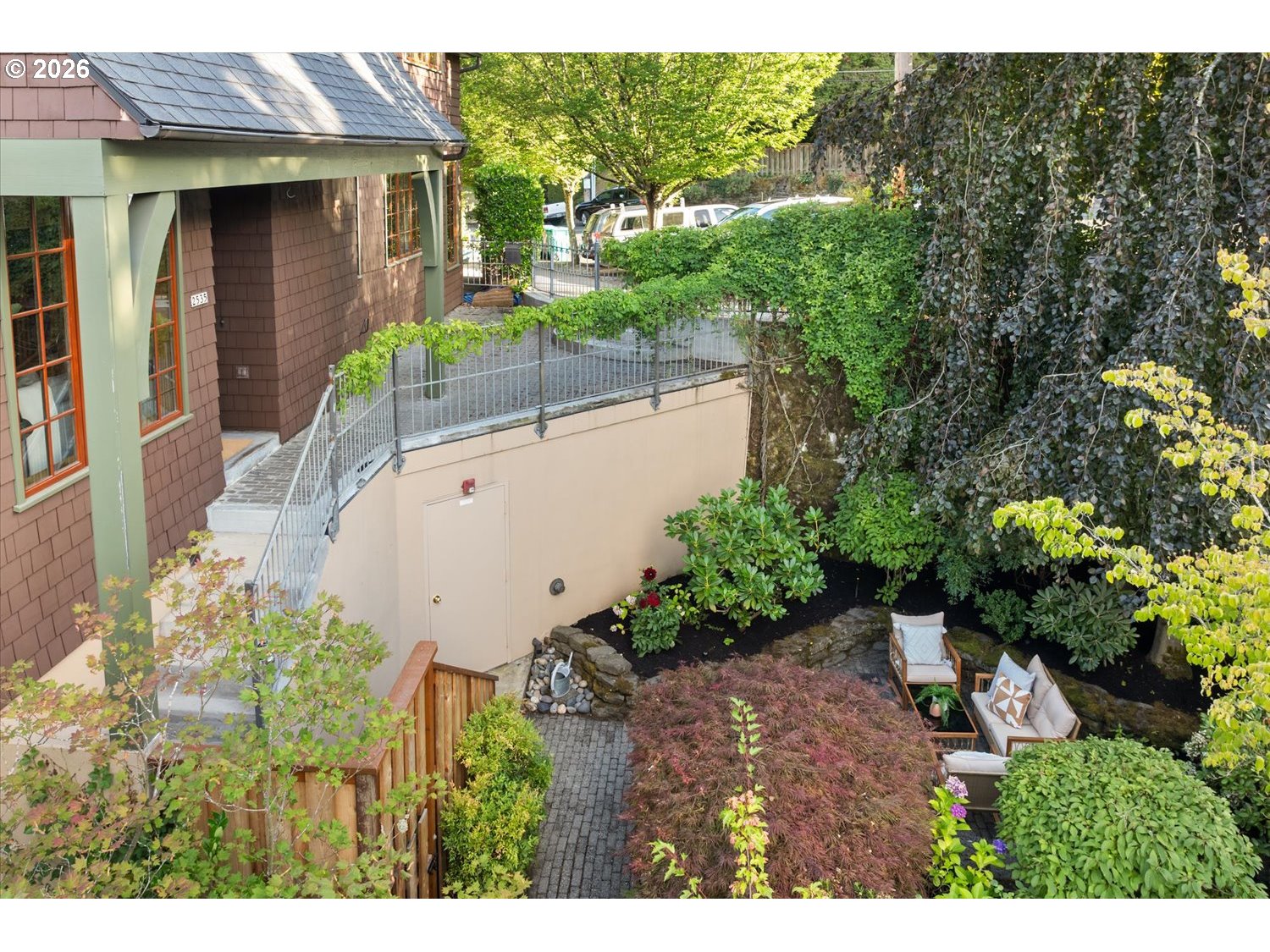 2535 Northwest Westover Road, Unit 5 Portland, OR 97210 - Photo 41 of 43 Exterior