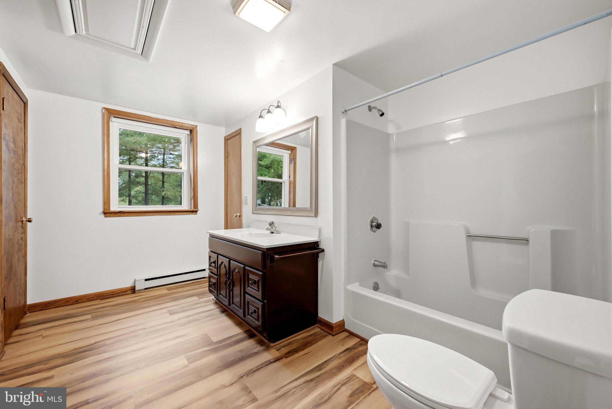 146 Stonebrook Road Winchester, VA 22602 - Photo 52 of 90 Bathroom