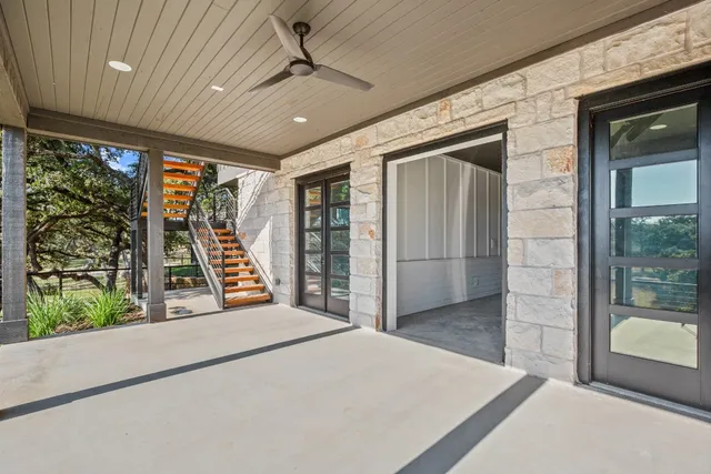 $4,000 | 19201 Crusoe Cove, Unit 20, Spicewood, TX 78669