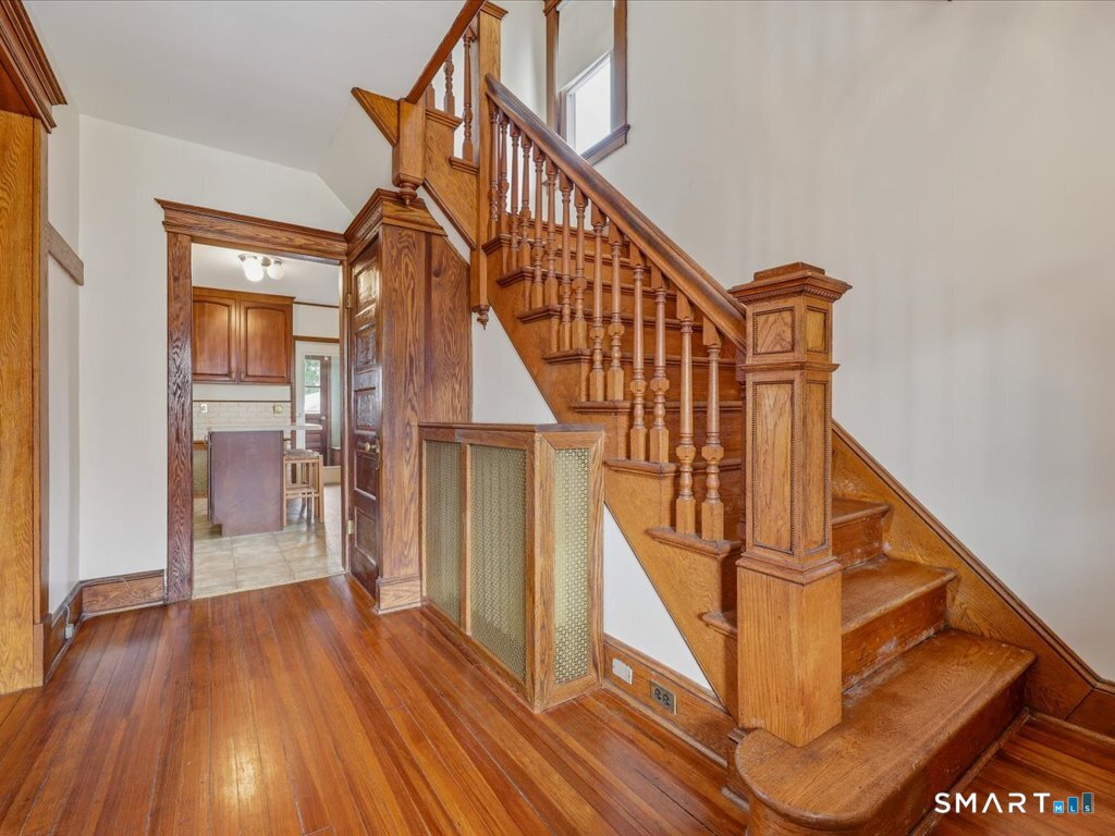 217 Ridge Road Middletown, CT 06457 - Photo 19 of 33