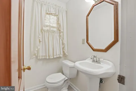 $715,000 | 6 Ridge Road, Malvern, PA 19355