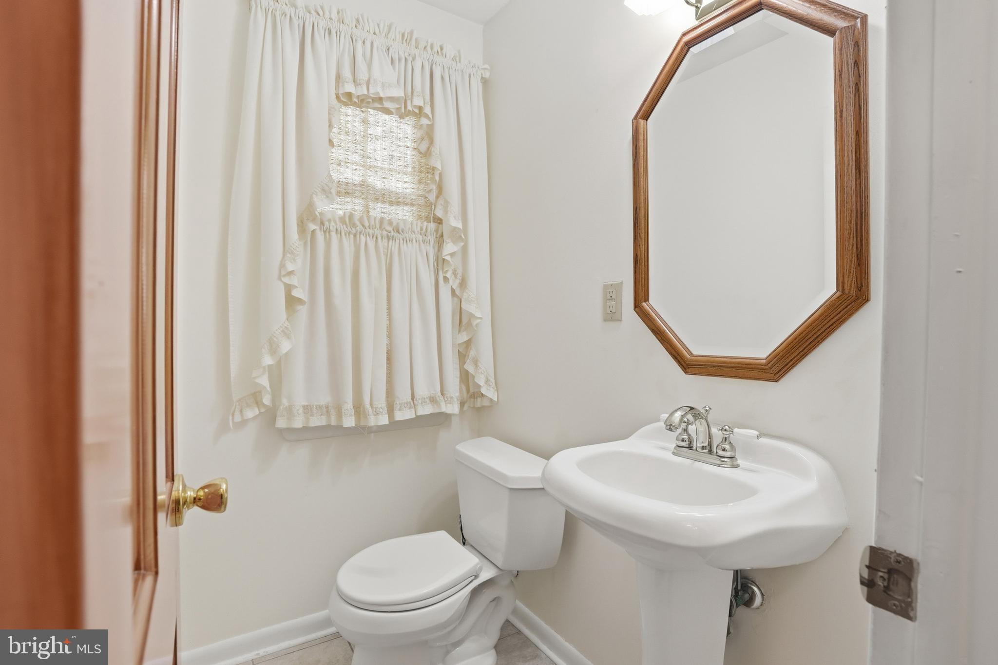 6 Ridge Road Malvern, PA 19355 - Photo 20 of 45