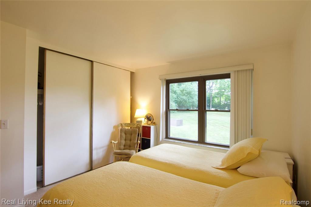 901 Lafayette Court, Unit 10 Rochester Hills, MI 48307 - Photo 19 of 24