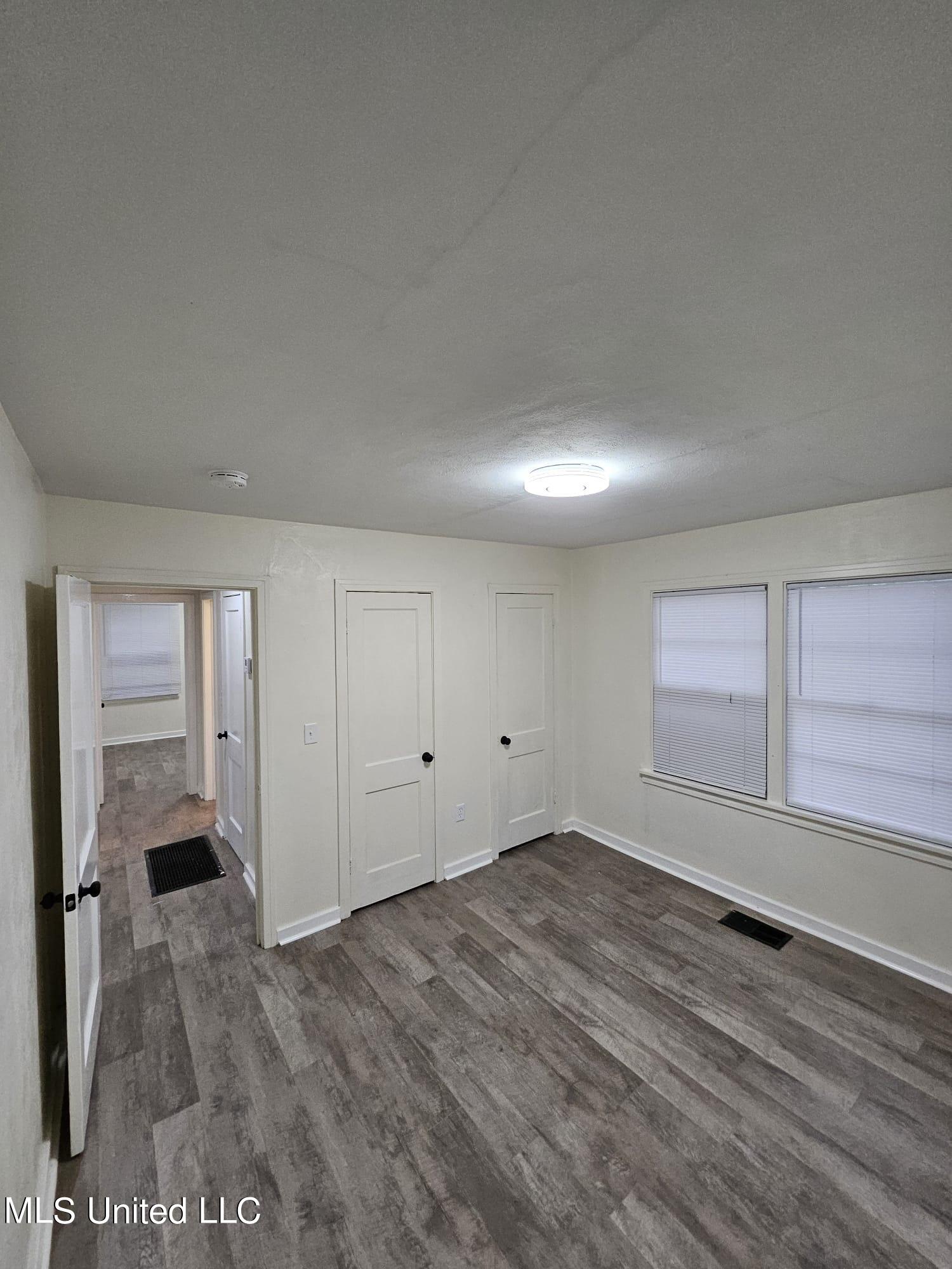 736 Woodbury Road Jackson, MS 39206 - Photo 5 of 7 d1ddff3d-9859-463d-99fc-527530132694