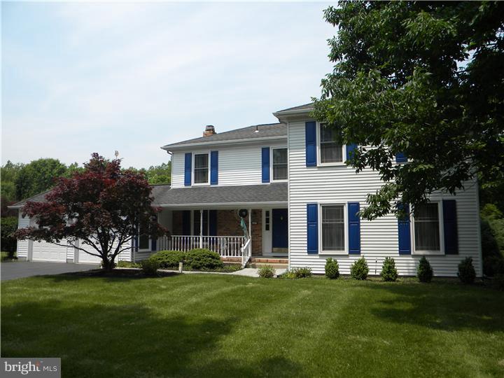 11 Rider Place Princeton Junction, NJ 08550 - Photo 1 of 23 Exterior Front