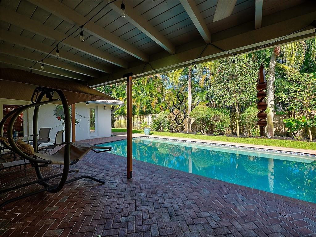 20802 Sonrisa Way Boca Raton, FL 33433 - Photo 11 of 51 Photo 11