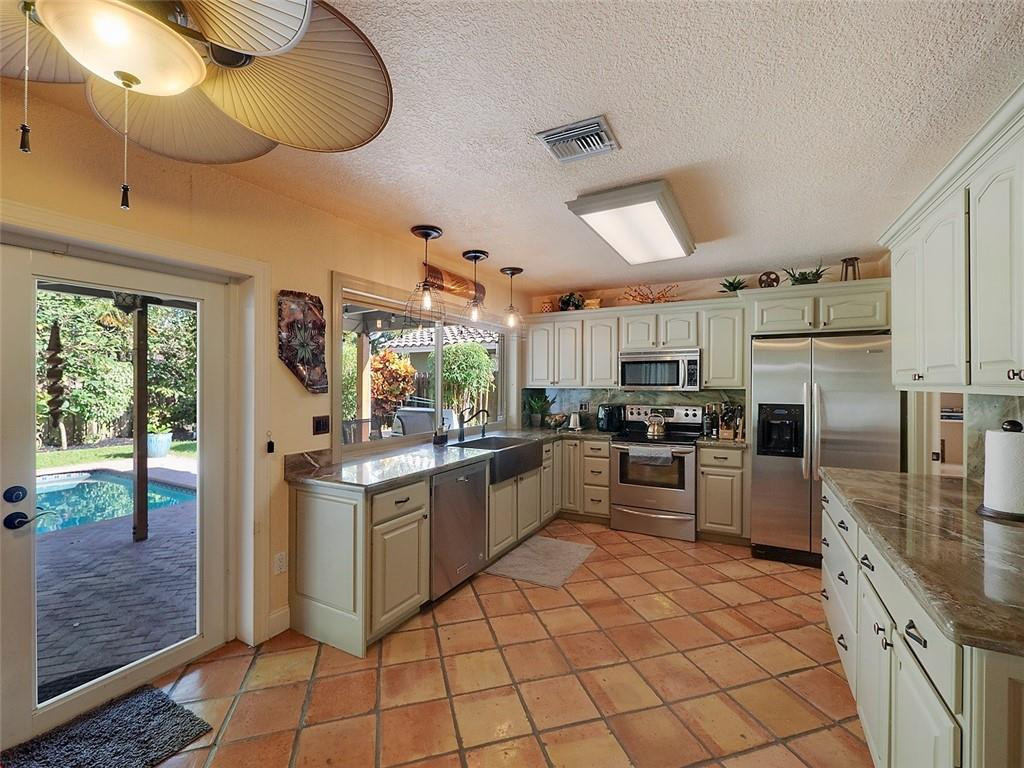 20802 Sonrisa Way Boca Raton, FL 33433 - Photo 21 of 51 Photo 21
