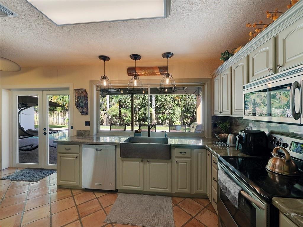 20802 Sonrisa Way Boca Raton, FL 33433 - Photo 22 of 51 Photo 22