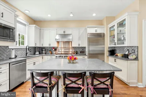 $1,895,000 | 212 Gaskill Street, Philadelphia, PA 19147