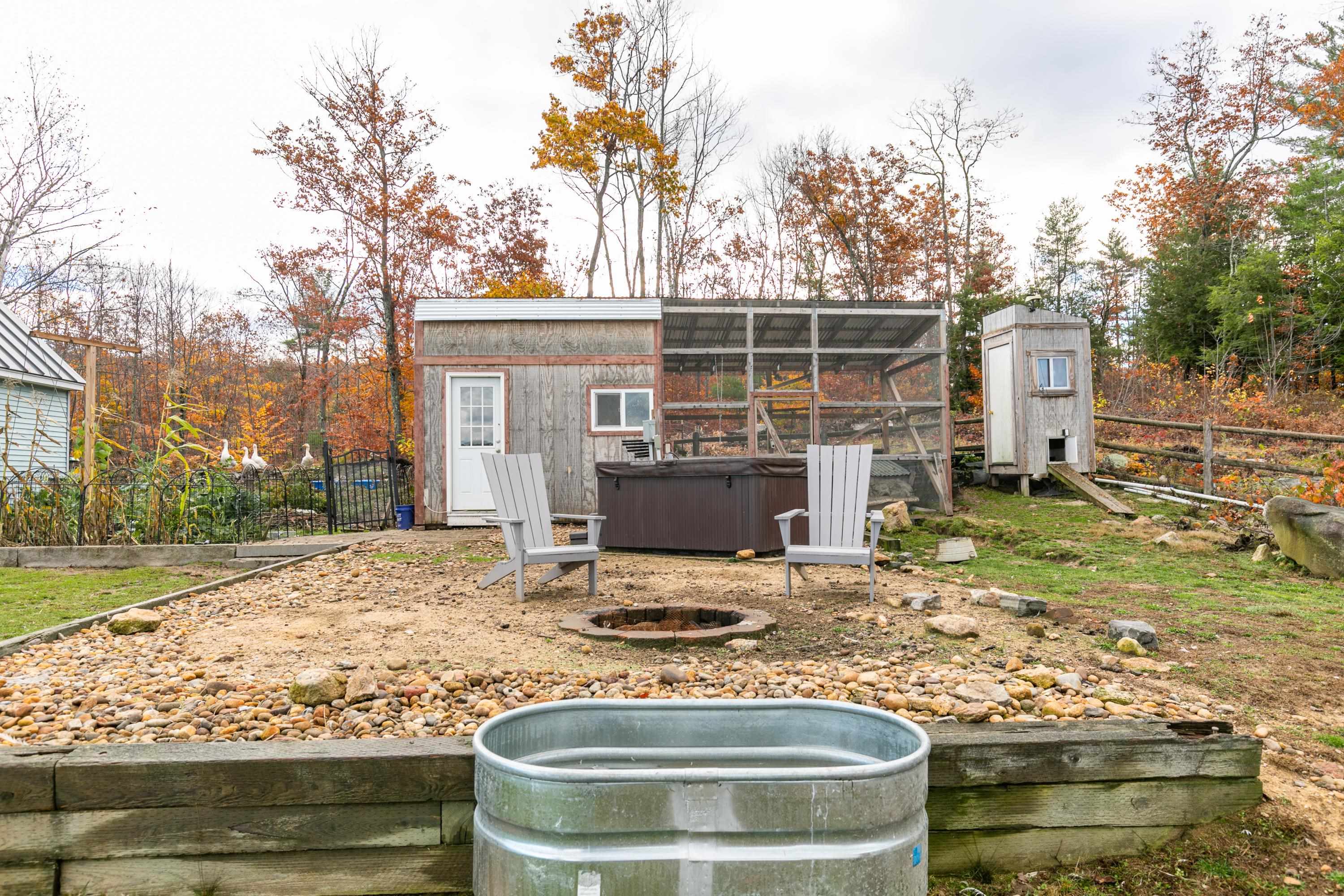 935 Borough Road Pembroke, NH 03275 - Photo 38 of 40 Gallery Image 38