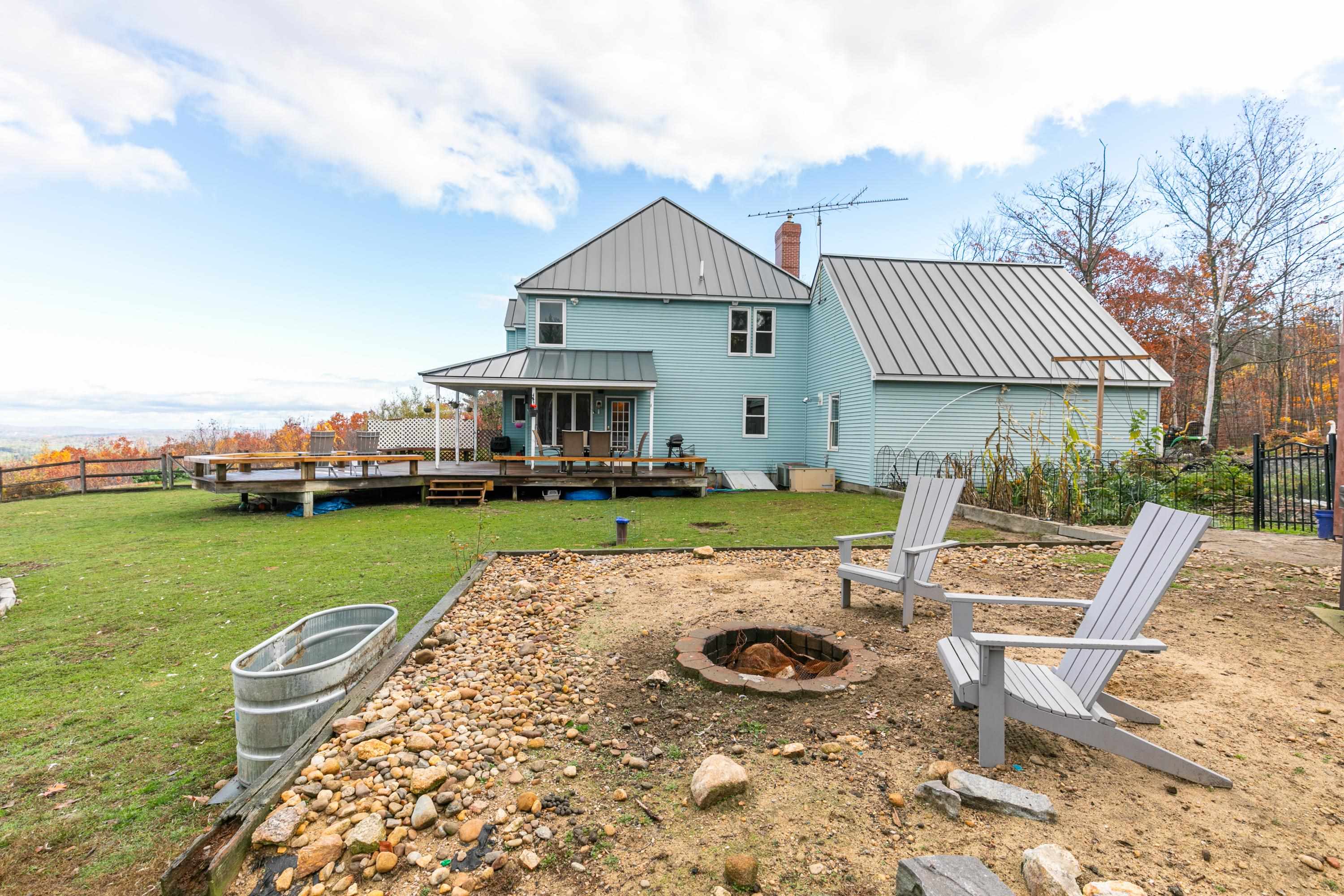 935 Borough Road Pembroke, NH 03275 - Photo 4 of 40 Gallery Image 4