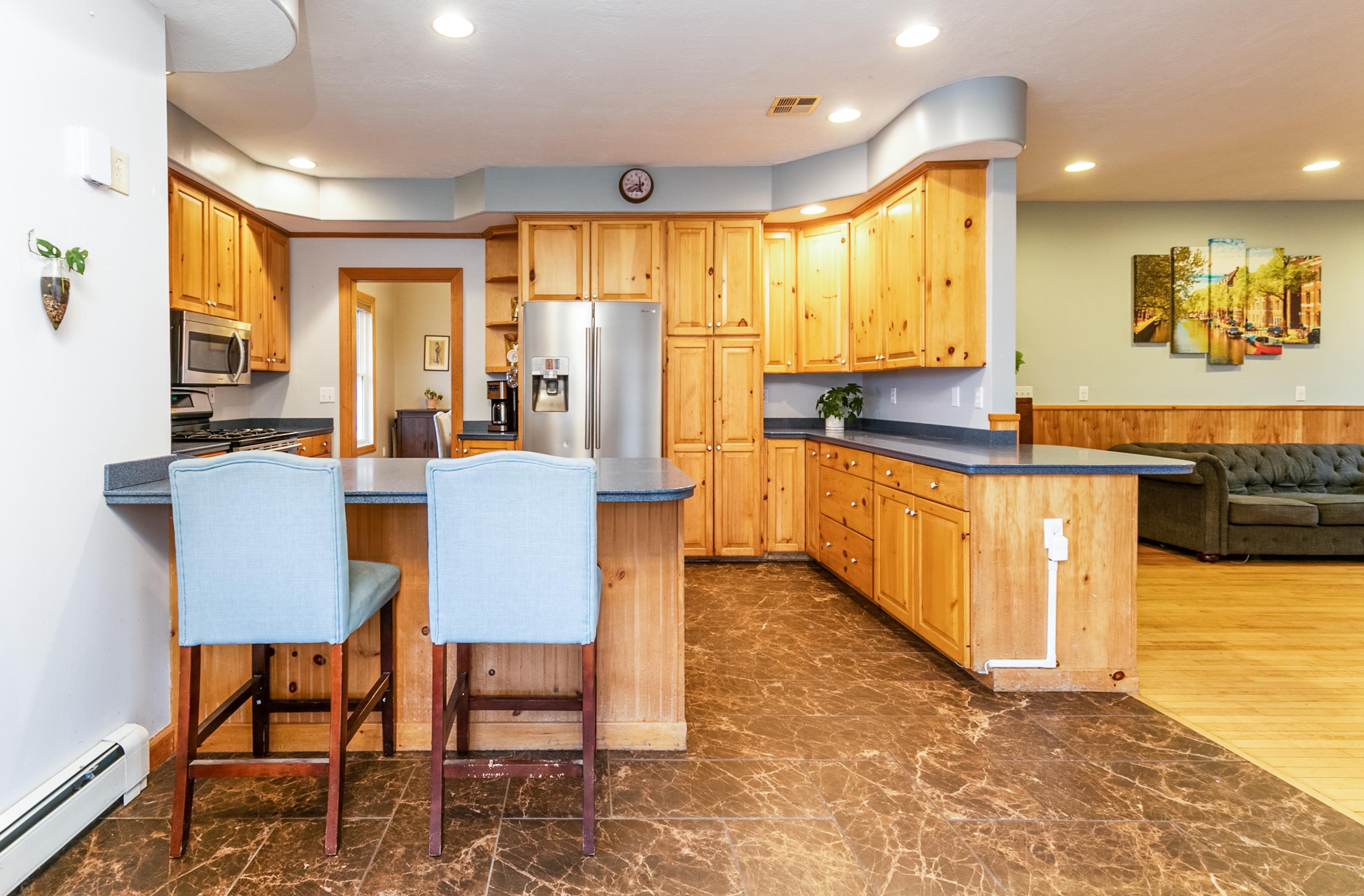 935 Borough Road Pembroke, NH 03275 - Photo 8 of 40 Gallery Image 8