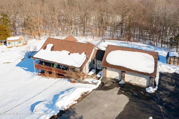 $599,900 | 297 Turkey Hill Road, Clermont, NY 12571