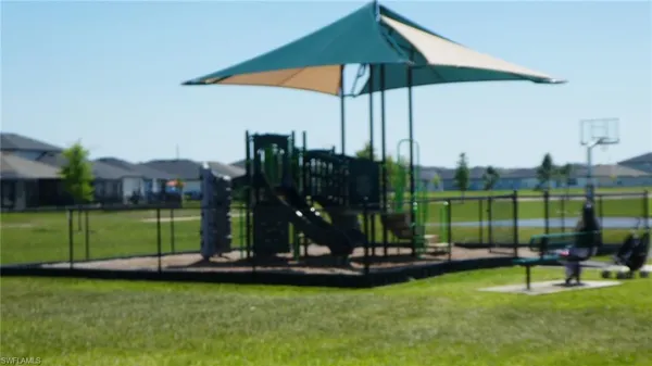 a view of a tennis court