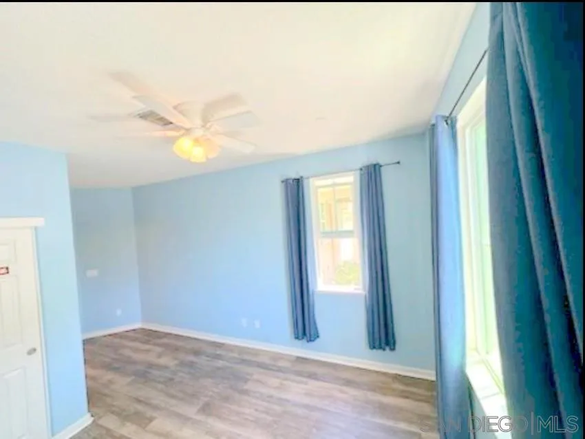 5311 Gramercy Circle Fairfield, CA 94533 - Photo 31 of 54 a view of a livingroom with a window