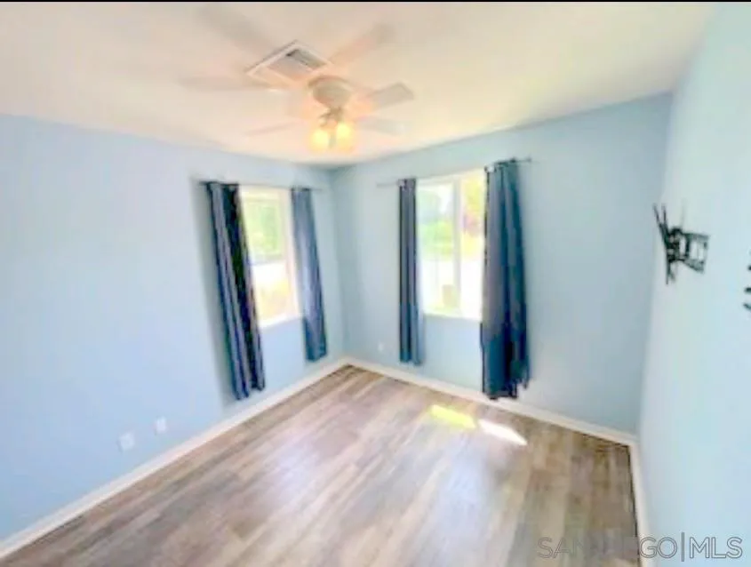 5311 Gramercy Circle Fairfield, CA 94533 - Photo 35 of 54 a view of a room with windows and closet