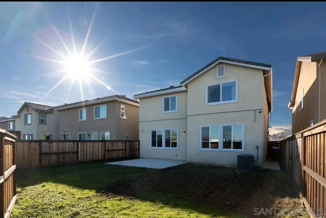 5311 Gramercy Circle Fairfield, CA 94533 - Photo 53 of 54 a front view of a house with a yard