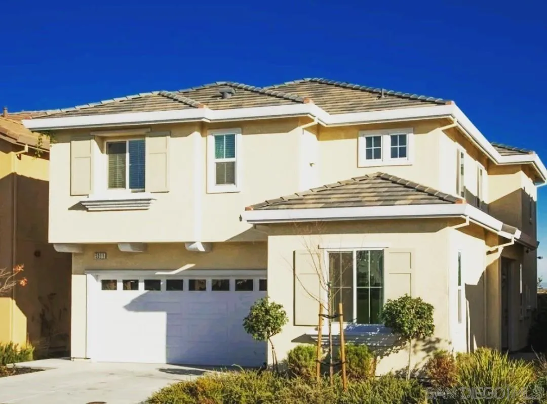 5311 Gramercy Circle Fairfield, CA 94533 - Photo 7 of 54 a front view of a house with a yard