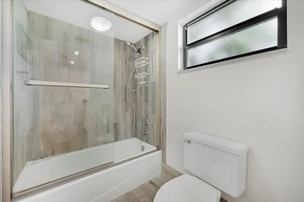 $2,000 | 11863 Wimbledon Circle, Unit 525, Wellington, FL 33414