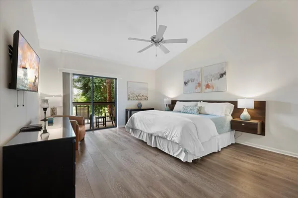 $2,000 | 11863 Wimbledon Circle, Unit 525, Wellington, FL 33414