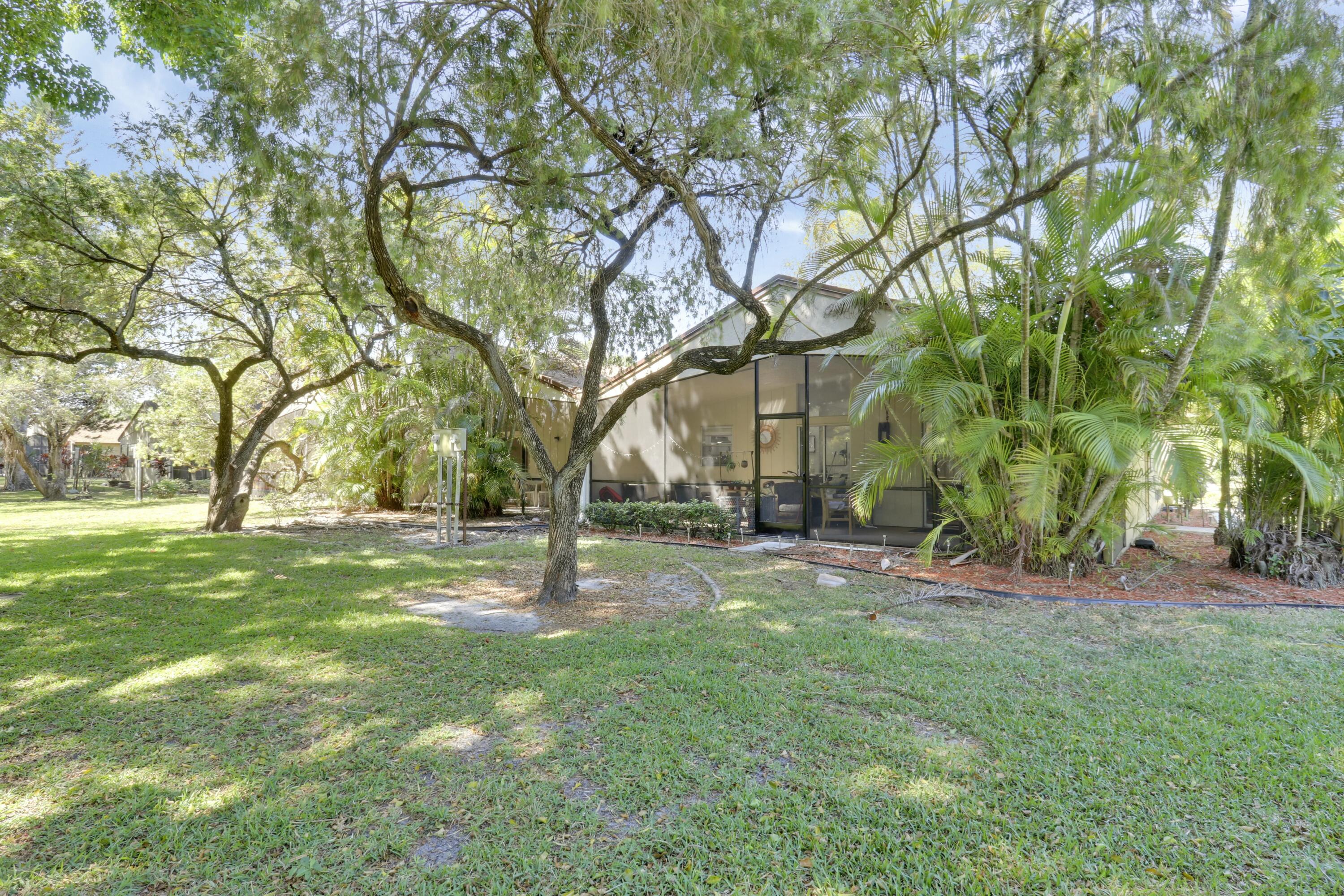 22274 Misty Woods Way Boca Raton, FL 33428 - Photo 18 of 42 Back