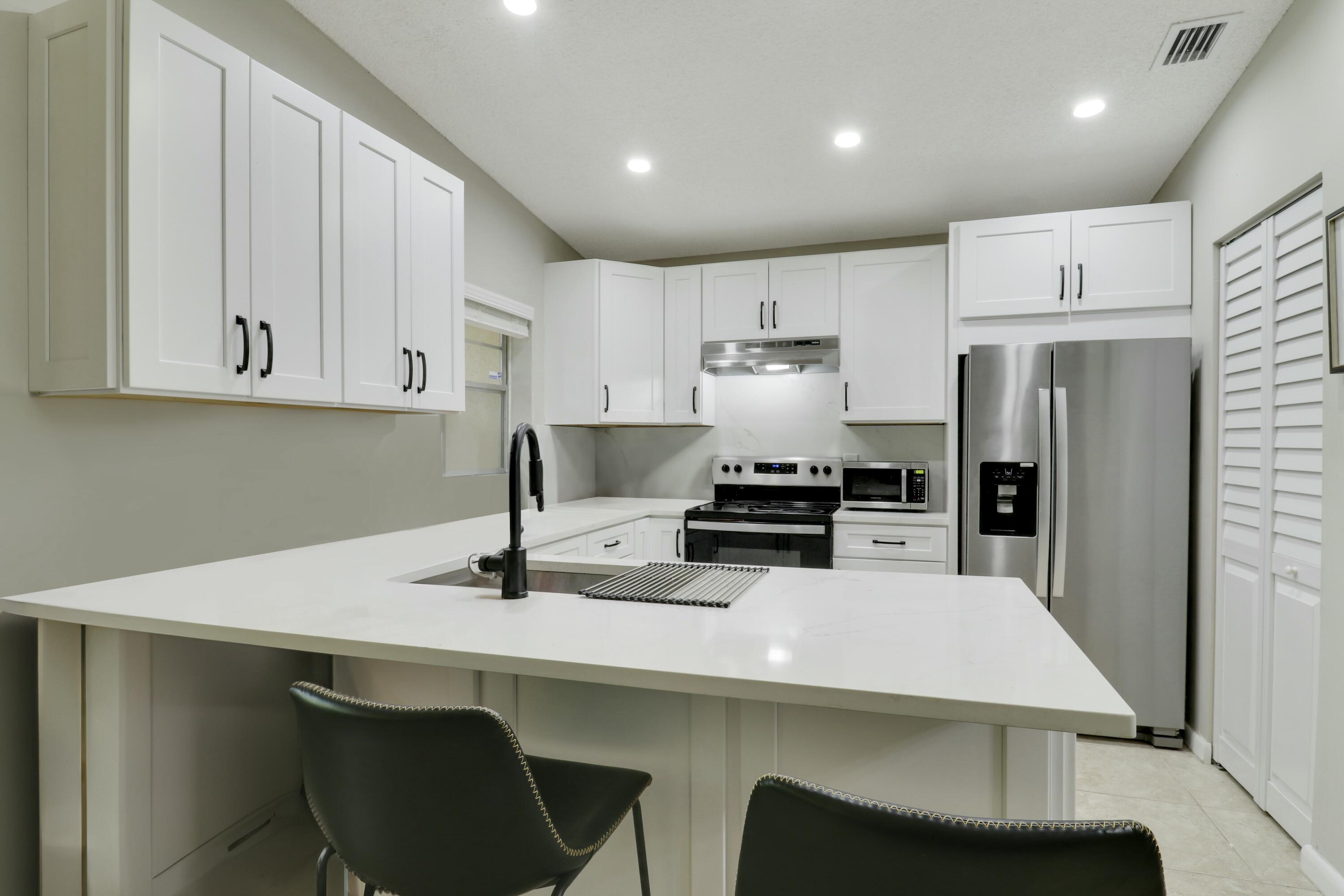 22274 Misty Woods Way Boca Raton, FL 33428 - Photo 40 of 42 Kitchen