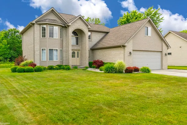 $449,900 | 232 Liberty Avenue, Marysville, MI 48040