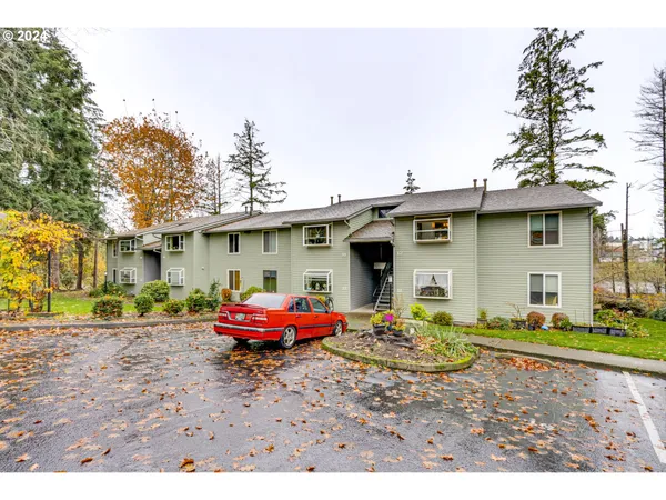 $295,000 | 11990 Southwest Corby Drive, Unit 16, Portland, OR 97225