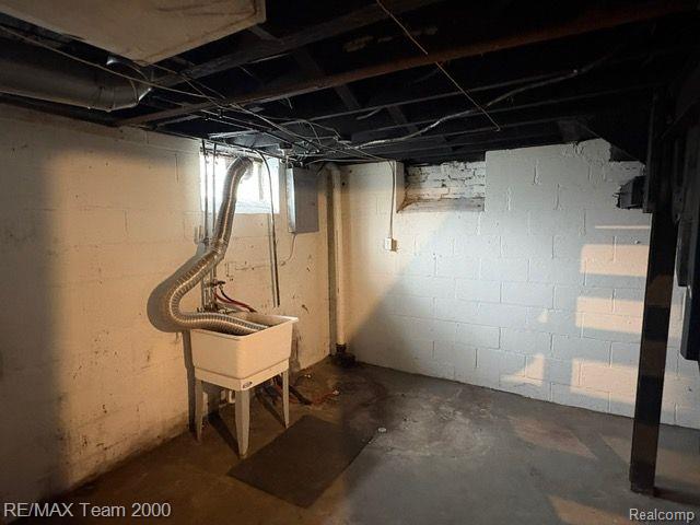 16554 Coyle Street Detroit, MI 48235 - Photo 19 of 21