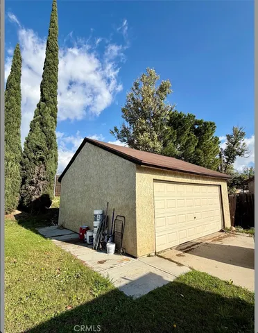 $525,000 | 1370 West Jackson Street, Rialto, CA 92376