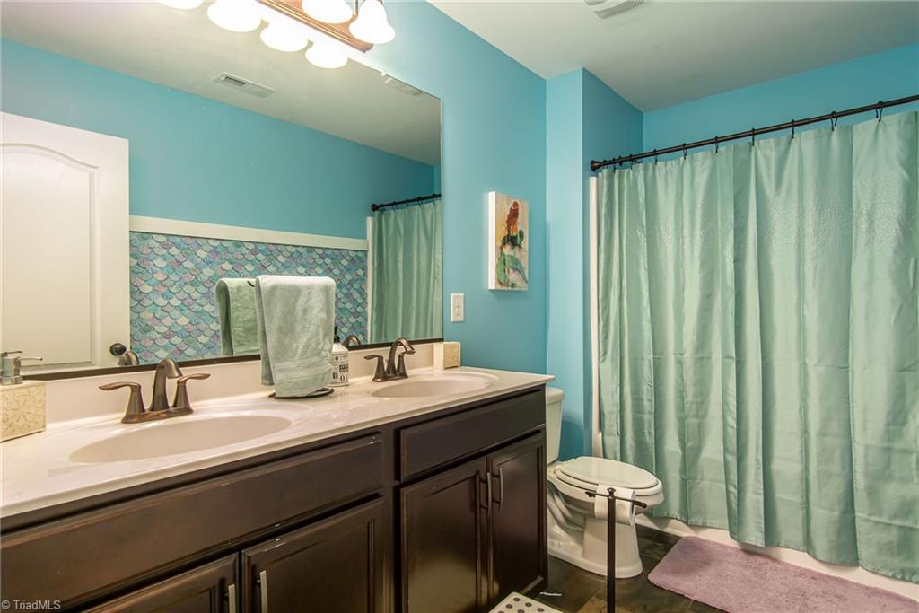 3609 Copper Court High Point, NC 27265 - Photo 14 of 16