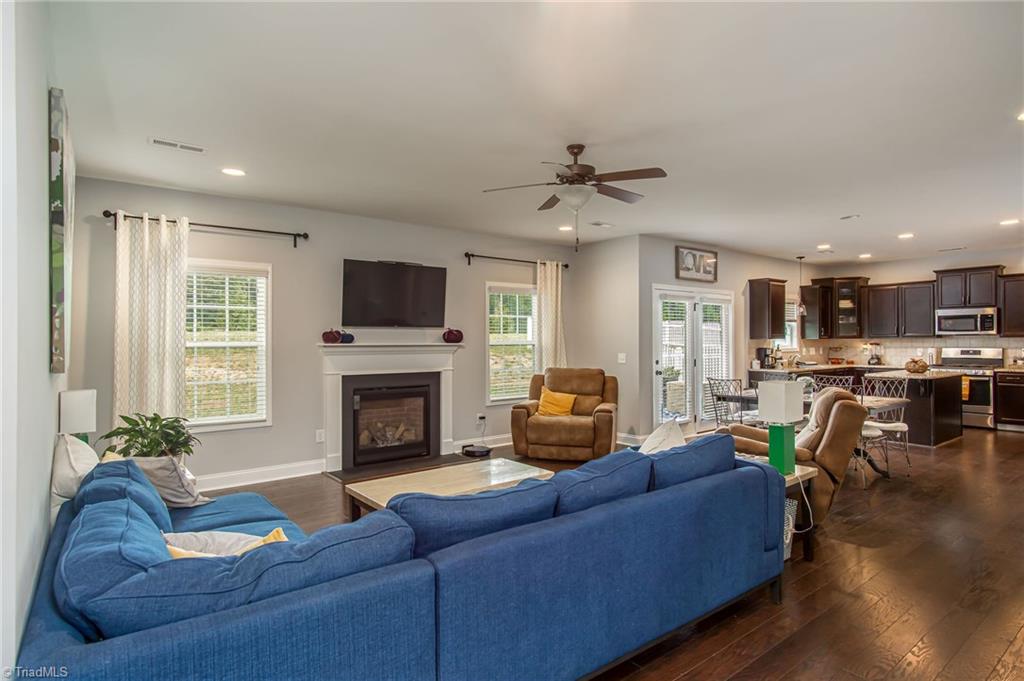 3609 Copper Court High Point, NC 27265 - Photo 5 of 16