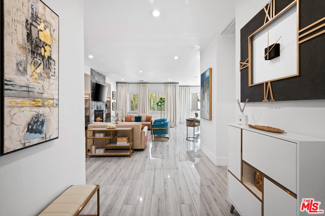 1083 East Circulo San Sorrento Road Palm Springs, CA 92262 - Photo 12 of 70