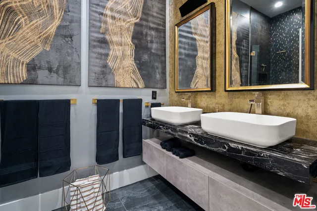 a view of a backyard with garden