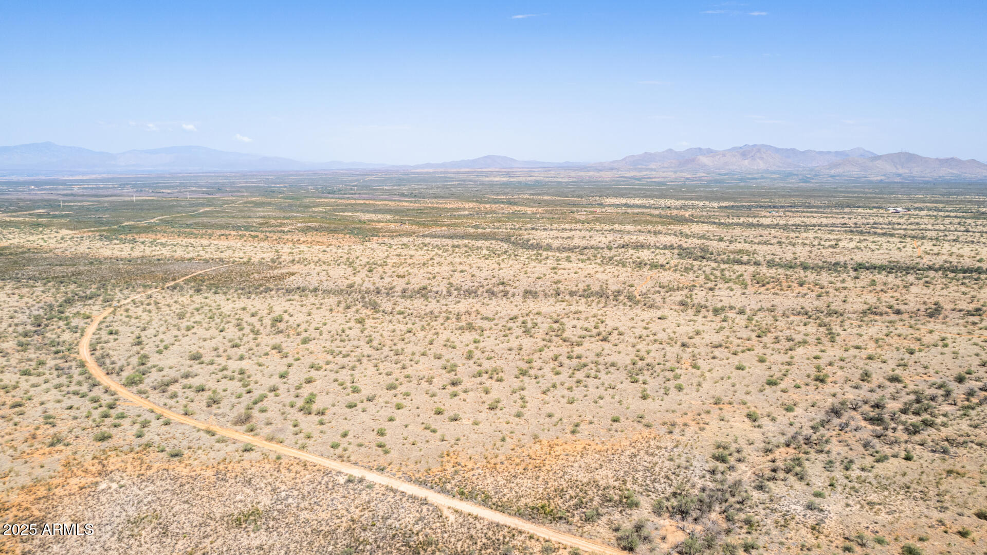 0 East Cougar Trail, Unit 98 St. David, AZ 85630 - Photo 32 of 40 a view of an ocean beach and mountain