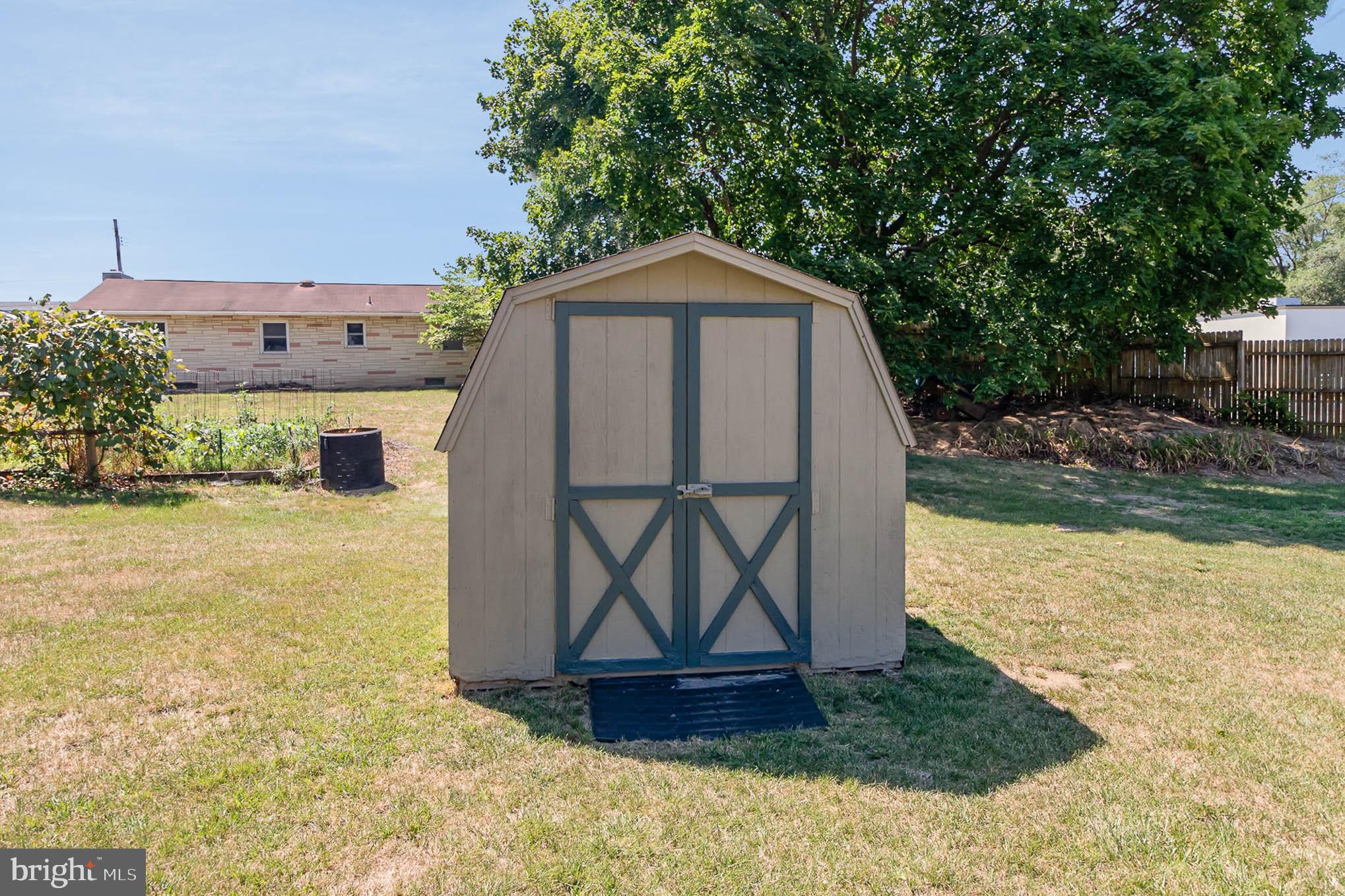 1948 Spring Road Carlisle, PA 17013 - Photo 21 of 25 Gallery Image 21