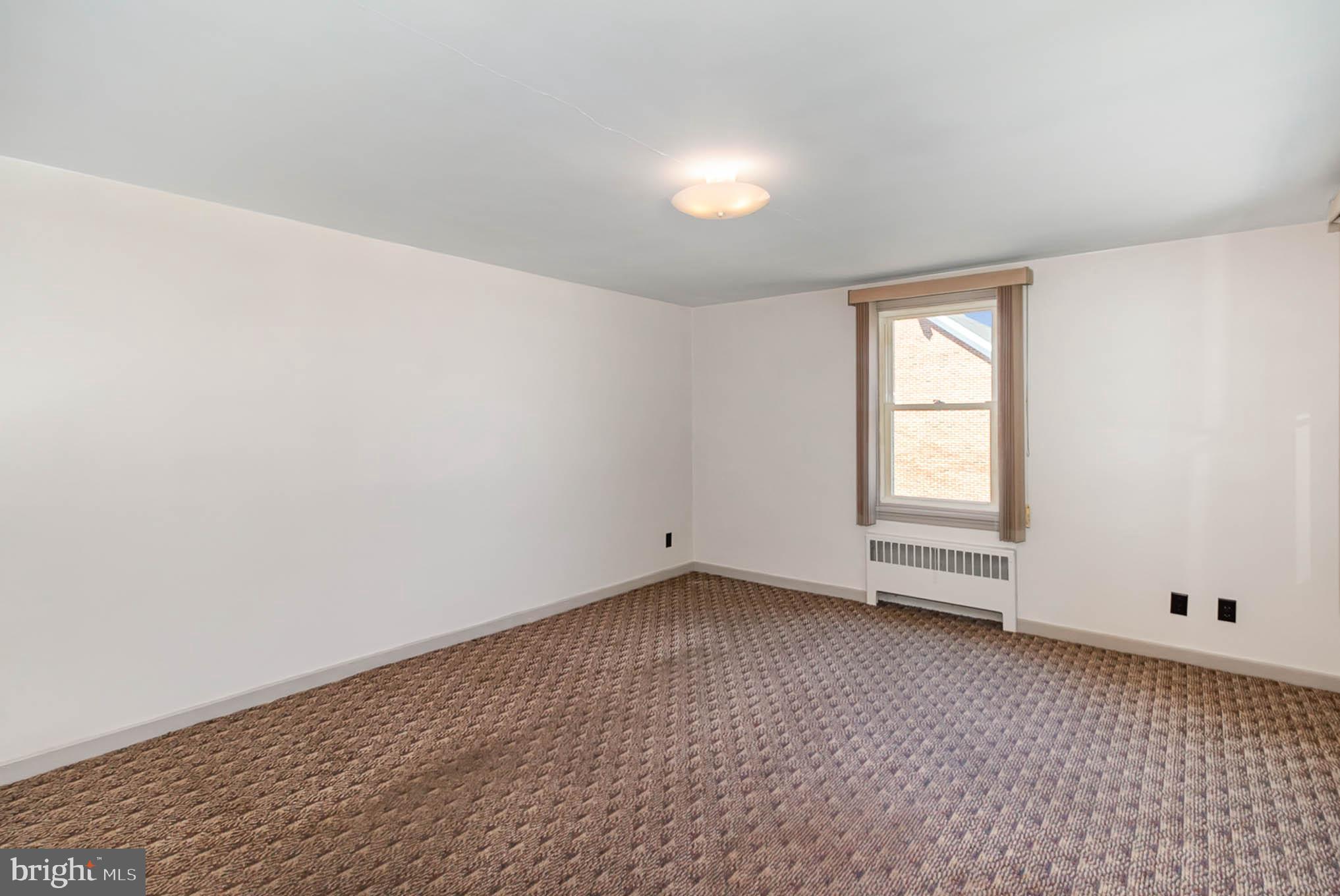1948 Spring Road Carlisle, PA 17013 - Photo 4 of 25 Gallery Image 4